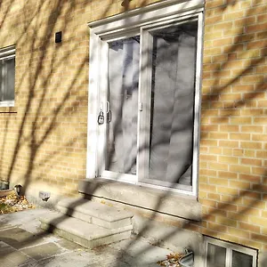 Guest house Grandravine/beautiful Unit Near Downtown, Toronto
